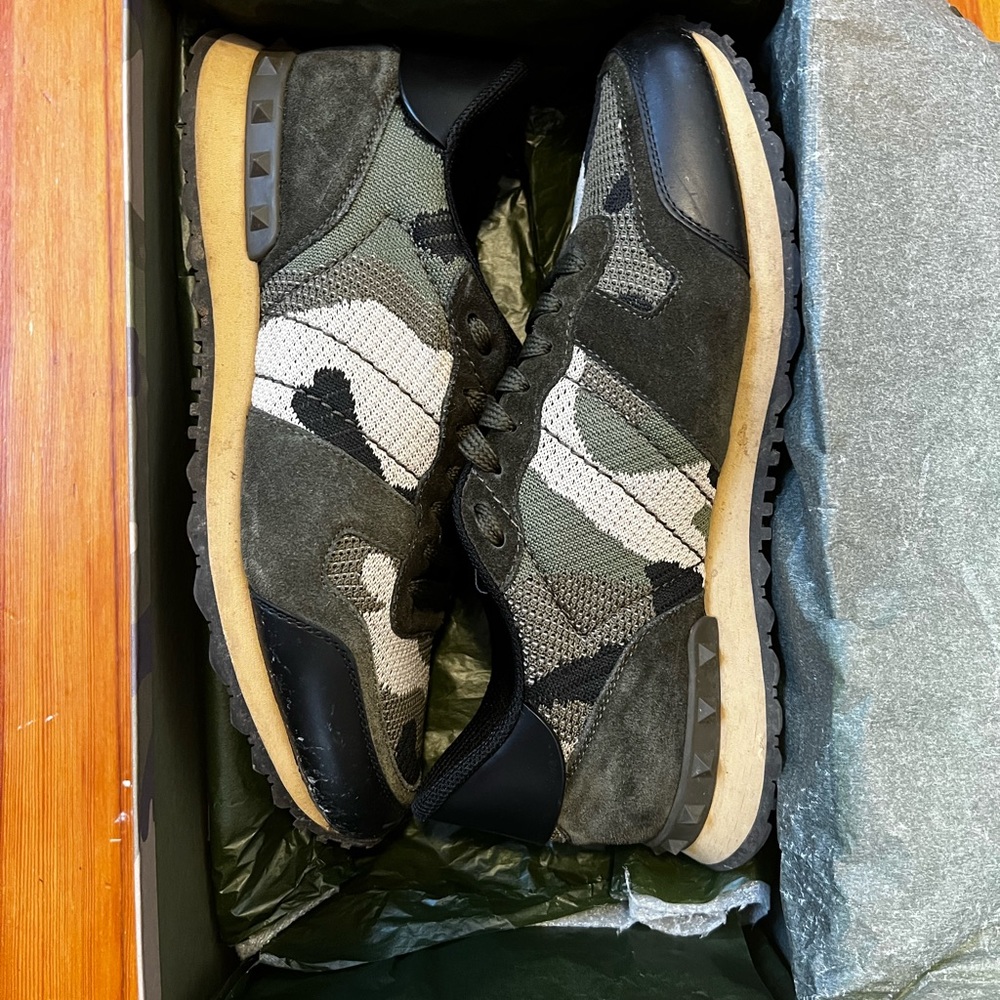 Valentino Runners